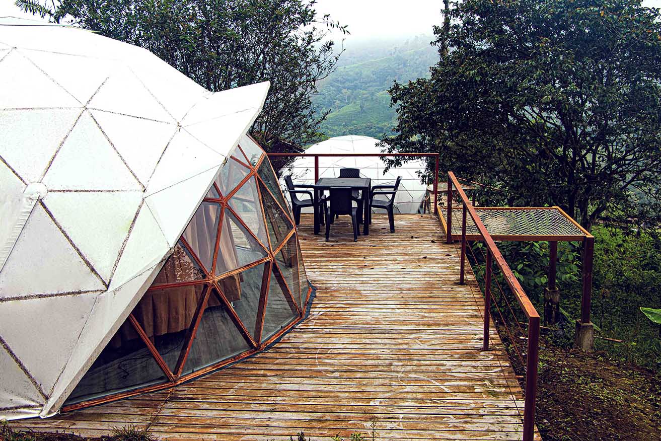 Deluxe glamping dome